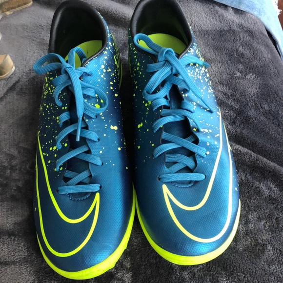 nike mercurial casual shoes